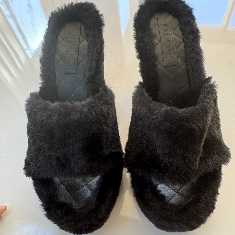 Fuzzy High Heel Slippers